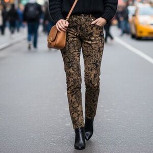 Real Clothes Floral Print Jacquard Stretch Pants